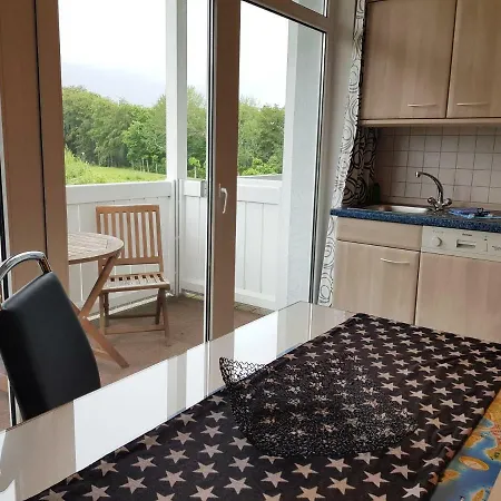 Manhatten Balkon Mit Seitlichem Ostseeblick Apartment *